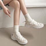 ホワイト | 超軽量 厚底 メッシュ ベルクロ スニーカー サンダル 2466 | Shoes in Closet