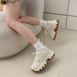 アイボリー | 厚底 バイカラー チャンキーソール ボリュームスニーカー 2482 | Shoes in Closet