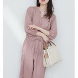 【natural couture】たっぷりギャザーサテンワンピース | NICE CLAUP / OLIVE des OLIVE　OUTLET | 詳細画像2 