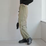 【MARCHES】ロゴ入りカーゴパンツ | RMAF NICE CLAUP / OLIVE des OLIVE | 詳細画像3