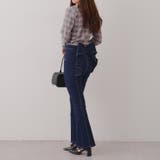 【3サイズ展開】後ろ姿まで可愛い、リボンデニムフレアパンツ | RMAF　NICE CLAUP / OLIVE des OLIVE | 詳細画像31 