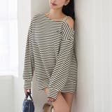 【Seemi】肩ビジューワンショルトップス | NICE CLAUP / OLIVE des OLIVE　OUTLET | 詳細画像17 