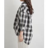 先染めチェックタケノコタックブラウス | RMAF NICE CLAUP / OLIVE des OLIVE | 詳細画像18