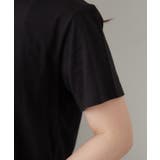 シンプルで着回しやすい、プレート付ロゴTシャツ | RMAF　NICE CLAUP / OLIVE des OLIVE | 詳細画像21 