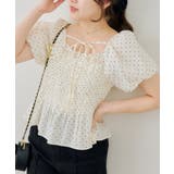 2WAYシャーリングパフ袖ブラウス | NICE CLAUP / OLIVE des OLIVE　OUTLET | 詳細画像1 