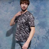 49ブラック | バイアスグラデーションロゴプリントVネック半袖Ｔシャツ | NICOLE