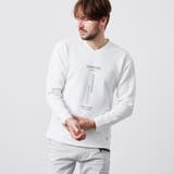 09ホワイト | ストレッチポンチジェルプリントＶネック長袖Tシャツ | NICOLE