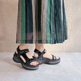 軽やかに盛れる 厚底 アーバンストラップサンダル | Noubel Voug Relax | 詳細画像7