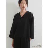 BLACK | Vネックブラウスとワイドパンツ上下セットセットアップ | On One's Own