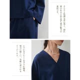 Vネックブラウスとワイドパンツ上下セットセットアップ | On One's Own | 詳細画像8