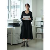 フェイクレイヤードトレンチ風ワンピース長袖ロング丈Aライン二枚仕立て | On One's Own | 詳細画像10 