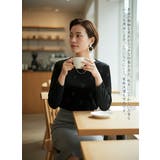 BLACK | 長袖Tシャツベロアリボン柄立体プリントストレッチカットソートップス | On One's Own