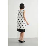 麻混ドット柄ノースリーブワンピース裾切替大きいドット水玉 | On One's Own | 詳細画像6