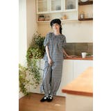 パンツ：ブラック/BLACK | ギンガムチェックスモッキング刺繍パンプキンパンツワイド裾フリルバルーンパンツ | On One's Own