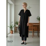 BLACK/ブラック | スキッパーカラー半袖裾スリットワンピース飾りボタン | On One's Own