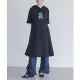 ブラック | somari imagination冷感フラワー刺繍フードワンピース  | osharewalker