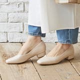 1228アイボリーキルトPU | Vカット スクエアトゥ チャンキーヒール | welleg