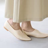 1001アイボリーPU | フラットシューズ スリット カジュアルシューズ | welleg