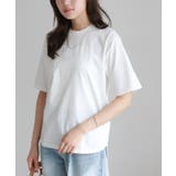 オフホワイト | イージーケアバックジップデザインTシャツ Tシャツ ラウンドヘム | Pierrot