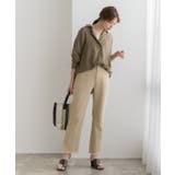 ベージュ | ツイルセミフレアパンツ ツイルパンツ フレアパンツ サイドスリット セミフレア | Pierrot