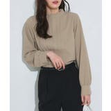 ベージュ | フリルネックタックTブラウス ブラウス タック | Pierrot