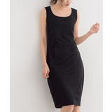 ブラック | 大人可愛くスタイルUP！ノースリーブタック入り タイトワンピースポンチ素材 | Pierrot