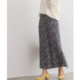 ブラック | 花柄スカート フレアスカート 花柄 ロング丈 ボトムス  スカート ロング | Pierrot