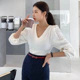 シャープラインVネックトップス パフスリーブ ボリューム袖 | PREMIUM K | 詳細画像5