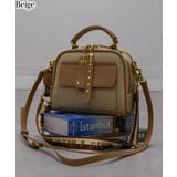 ベージュ | ロゴベルト付Wファスナーチャーム付スクエアショルダーバッグ | Pumpkin Port