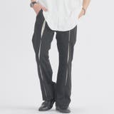 BLK×WHT | タックイージーフレアスラックス | REGIEVO