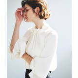 長袖/オフホワイト(WH) | ウエーブタックパールブラウス | RUIRUE BOUTIQUE