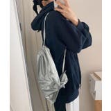 すっきりとしたポイントになる配色レタリングのパーカー トップス レディース | VIVID LADY | 詳細画像18