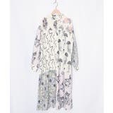 オフホワイト | パッチワーク風総柄シャツワンピース | ScoLar