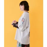 カラフルストリートガール柄Tシャツ | ScoLar | 詳細画像2
