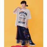 お昼寝ウサギinスカラーバーガー柄Tシャツ | ScoLar | 詳細画像2 