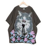 チャコールグレー | リボン付き もふもふハチワレネコ柄Tシャツ | ScoLar