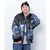 ブラック | 宇宙のテーマパーク柄 2WAY中綿ジャケット | ScoLar