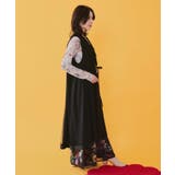 ワンポイント蝶刺繍ロング丈ジレ | ScoLar | 詳細画像4