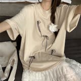 ライトベージュ | サテンリボン付きオーバーサイズTシャツ | LADY LIKE 