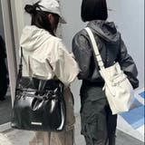 【春夏新作】ベルトデザインシャイニーショルダーバッグ | LADY LIKE | 詳細画像4