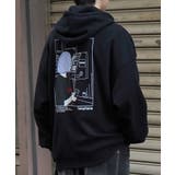 ブラック | ILL S（イルズ）イラストバックプリント ワンポイント刺繍 | SHIFFON 