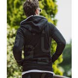 1PIU1UGUALE3 RELAX ビッグファスナーランダムロゴパーカー | SHIFFON  | 詳細画像2 