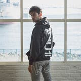 1PIU1UGUALE3 RELAX バックビッグロゴプルオーバーパーカー | SHIFFON  | 詳細画像8 