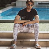 1PIU1UGUALE3 RELAX グラデーションロゴ半袖Tシャツ | SHIFFON | 詳細画像4