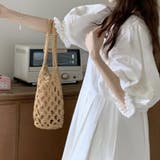 レースのパッチワークが施されたゆったりとした灯籠袖のハイウエストワンピース | 17kg | 詳細画像15 