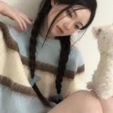 秋の優しい雰囲気を持つ柔らかなオフショルダーボーダー柄セーター | 17kg | 詳細画像8 