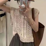ユニークな魅力で周りの視線を惹き。可愛らしい手編みのレースVネックニットベスト | 17kg | 詳細画像2 