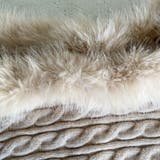 ファー付きオフショルケーブル編みニットワンピース ベルト付き | STRIP CABARET  | 詳細画像5 