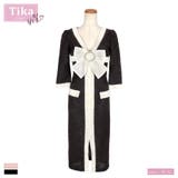 ブラック | ビジューリボンブローチ付き袖ありVネック配色フロントスリット膝丈ドレス | Tika