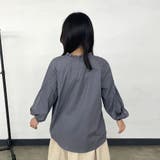袖ネジリ襟フリルブラウス | non-hedge | 詳細画像6